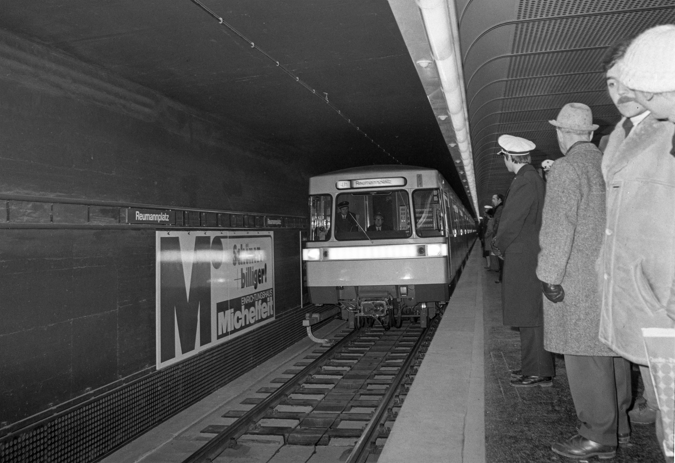 U-1 Eröffnung von Reumannplatz bis Karlsplatz am 25.Febraur 1978