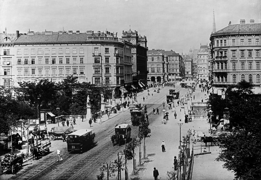 Pferdetramway am Karlsplatz bei der Kärntnerstraße um 1890