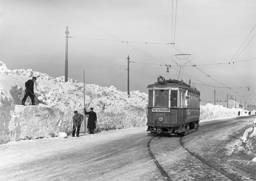 Winter 1942 auf der Linie 167 in Rothneusiedl