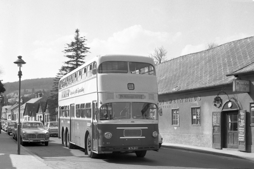 Bus der Linie 39A in Neustift am Walde