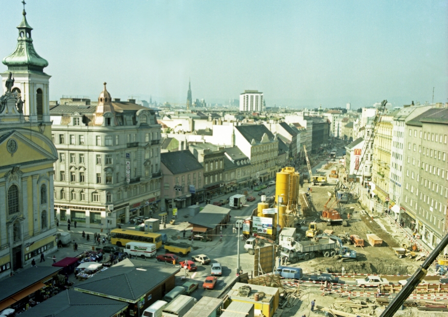  Bauarbeiten  Wien  Landstraßer Hauptstraße, Rochusmarkt  im Oktober 1984