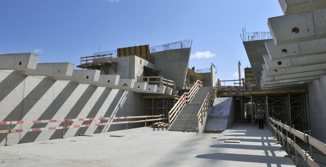 Baustelle der Station „Aspern“ der U2-Verlängerung Nord. Die Verlängerung der U2 wird die künftige Seestadt Aspern direkt an das Stadtzentrum anbinden und den Bezirk Donaustadt noch attraktiver machen.