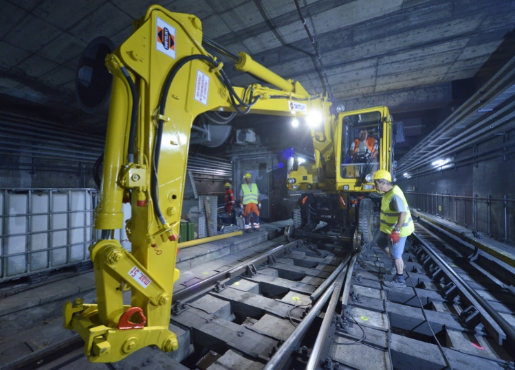 Von 7. Juli bis 26. August 2012 wird die U1 wegen Modernisierungsarbeiten zwischen Reumannplatz und Schwedenplatz unterbrochen. In dieser Zeit machen die Wiener Linien die U1 fit für die Zukunft.