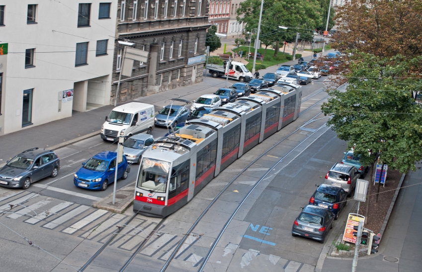 Linie 43 Ulf Type B1 Lazarettgasse_Gürtel  Juli  2012