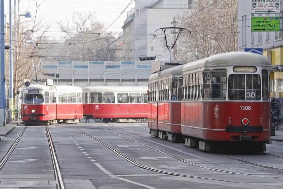 Straßenbahn, Linie 30