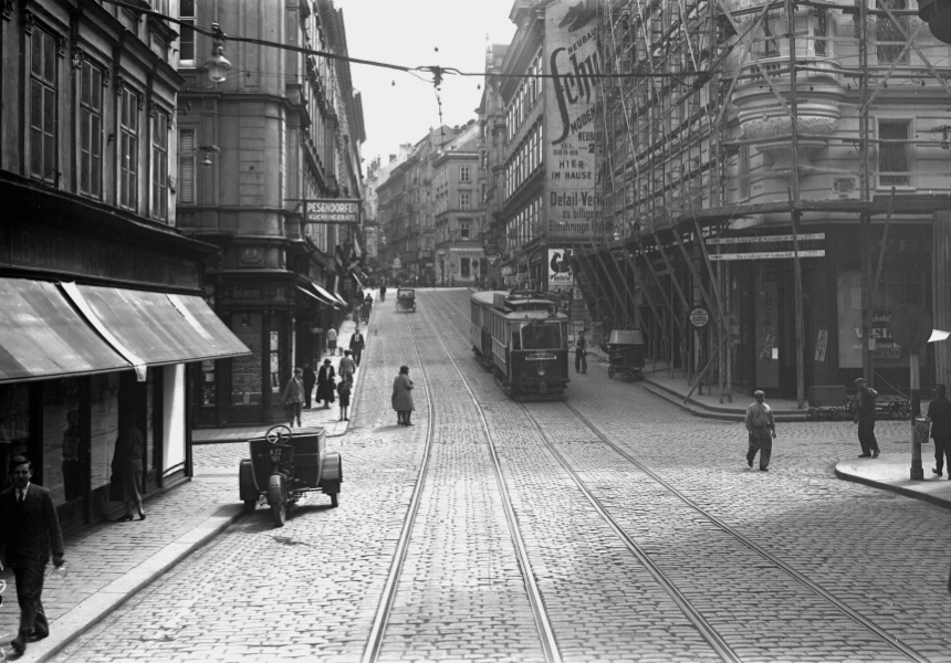 Straßenbahnzug der Tpye G und k der Linie 3 Neubaugasse, Neustiftgasse