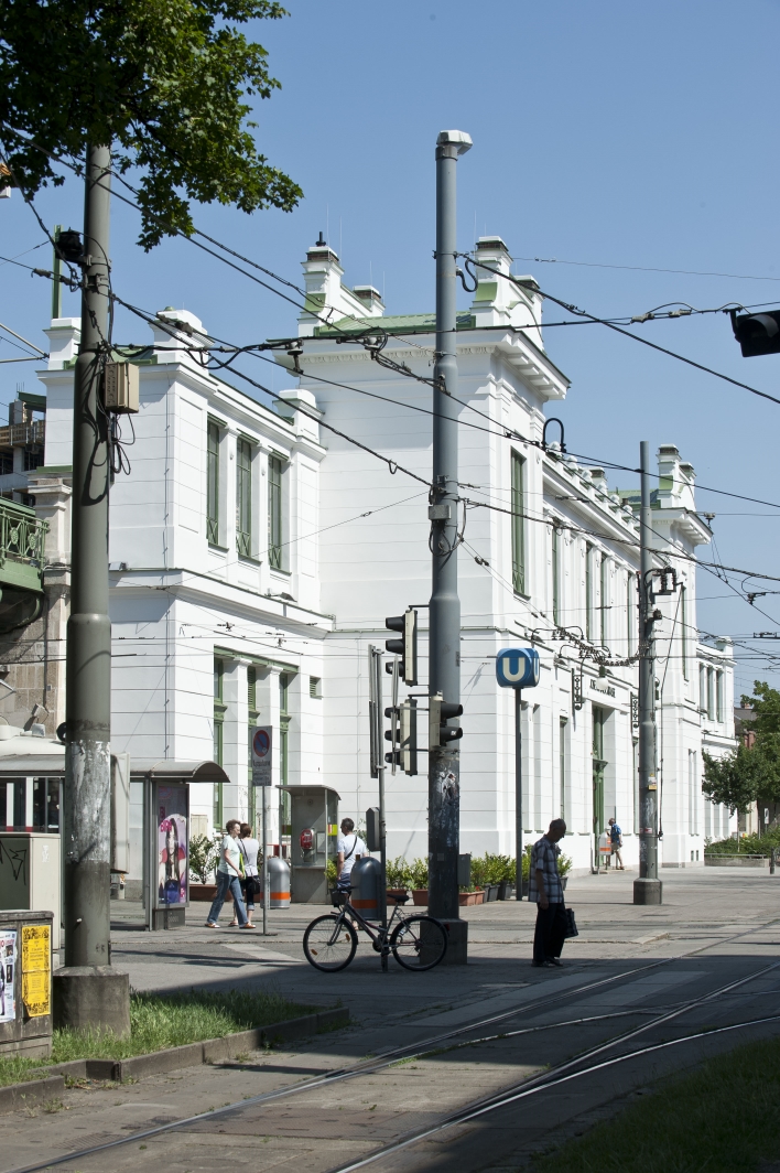 Station der Linie U6  Josefstädterstraße nach Abschluß der umfangreichen Renovierungsarbeiten.