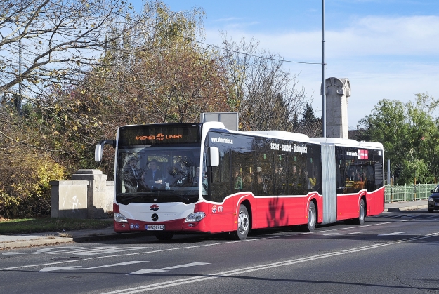 Präsentation des ersten Autobusses der neuen Mercedes-Busflotte der Wiener Linien.