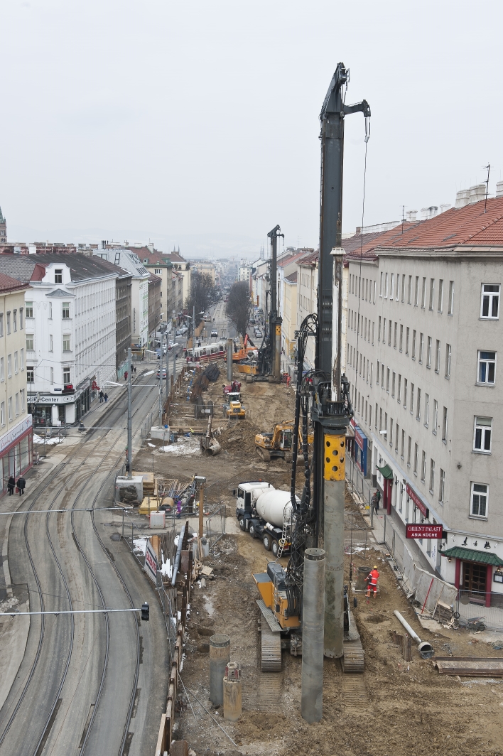 Baustelle beim U1 Ausbau der Wiener Linien in Wien Favoriten. Wien, 18.02.2013