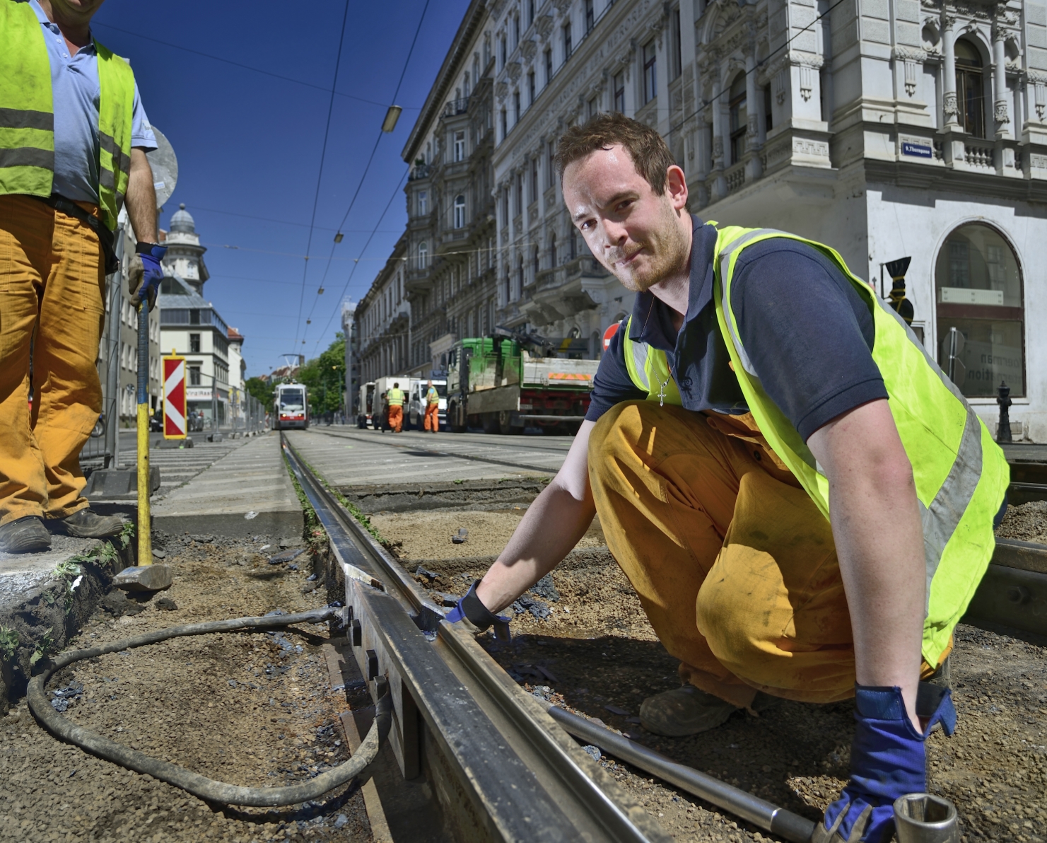 Bauarbeiten in der  Währingerstraße, Mitarbeiter der Wiener Linien der Abteilung B63 / Strecke Nord.