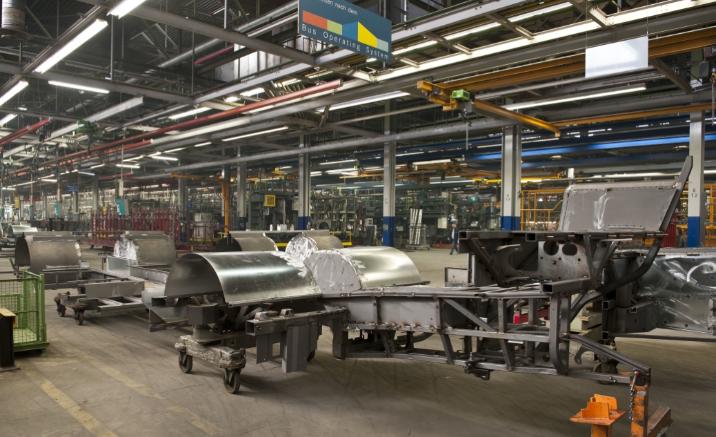 Produktion des Mercedes-Benz Citaro G Euro 6 im Mercedes-Benz Werk in Mannheim als neuen Bus für die Wiener Linien.