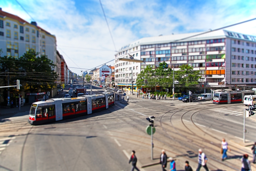 Linie 67 Type B1 Ulf, am Quellenplatz, Mai 2013