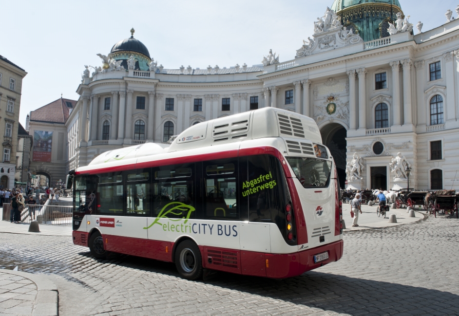 Autobus der Linie 2A in der Inneren Stadt