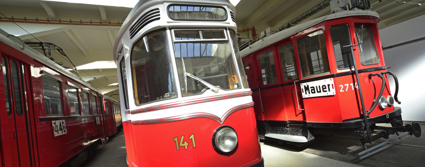 Im Museum der Wiener Linien in Erdberg befinden sich viele historische Fahrzeuge, Straßenbahnen wie Busse, aber auch etliche Sonderfahrzeuge.