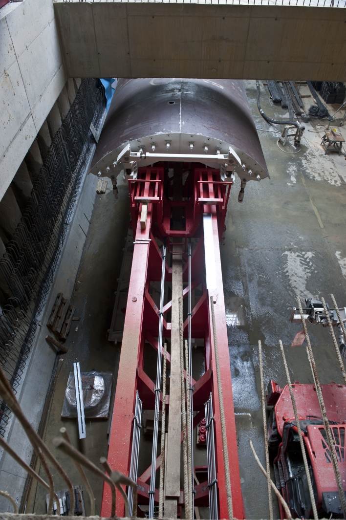 Schalwagen wird für Tunnelbauarbeiten beim Ausbau der U-Bahnlinie U1 Richtung Oberlaa  im Bereich Favoritenstarße Ecke Klausenburger Straße vorberteitet.