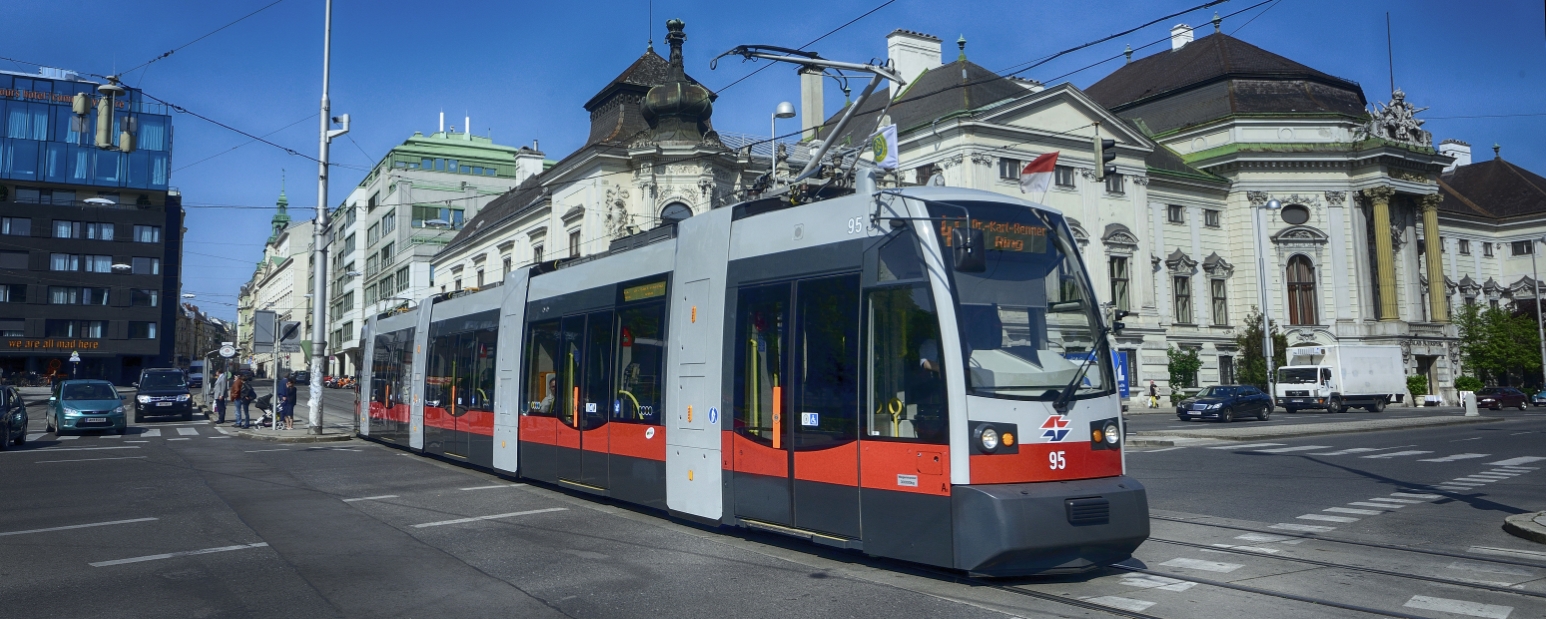 Straßenbahn der Linie 46, hier im Bild auf der Lerchenfelderstraße.