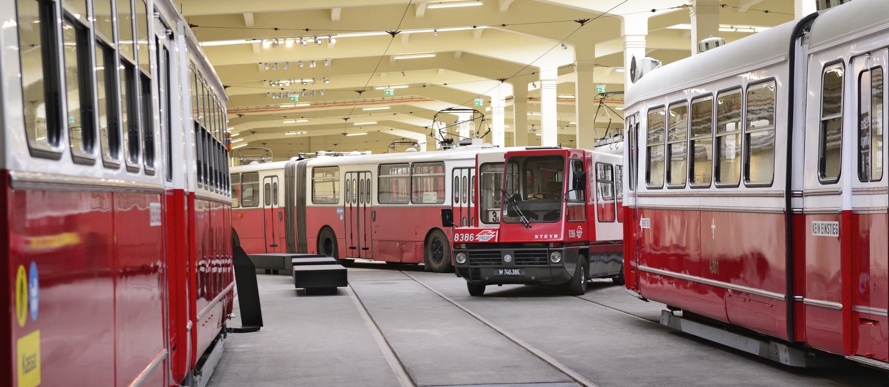 Die neue, interaktive Ausstellung in der Remise in Wien Erdberg ermöglicht den BesucherInnen einen Einblilck in 140 Jahre Verkehrsgeschichte der Stadt Wien.