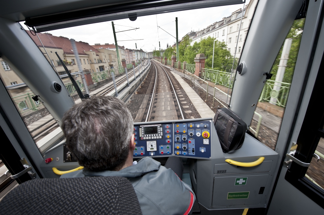 Fahrt auf der Linie U6 aus der Fahrerperspektive.