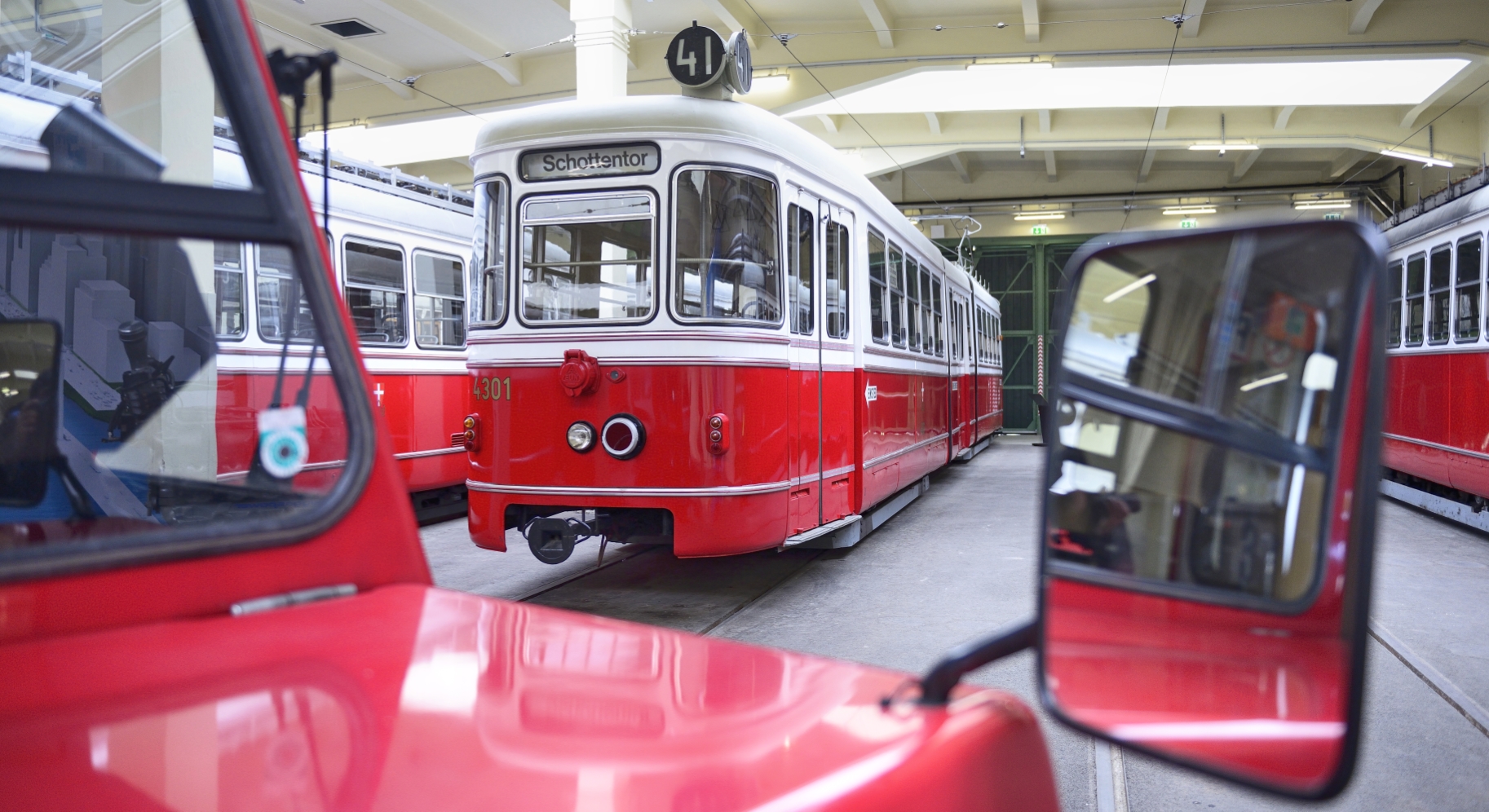 Die neue, interaktive Ausstellung in der Remise in Wien Erdberg ermöglicht den BesucherInnen einen Einblilck in 140 Jahre Verkehrsgeschichte der Stadt Wien.