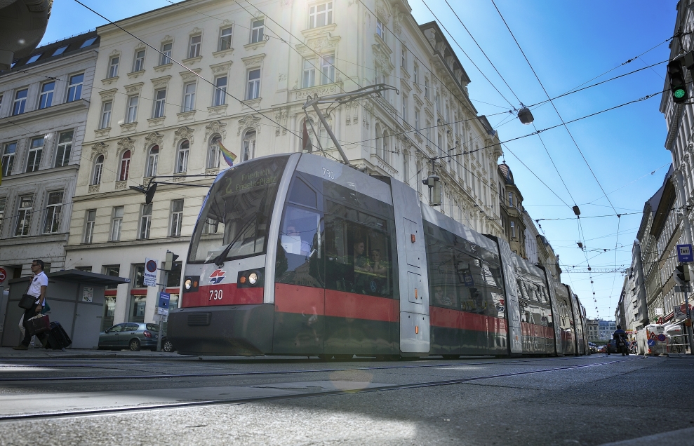 Straßenbahn der Linie 2.