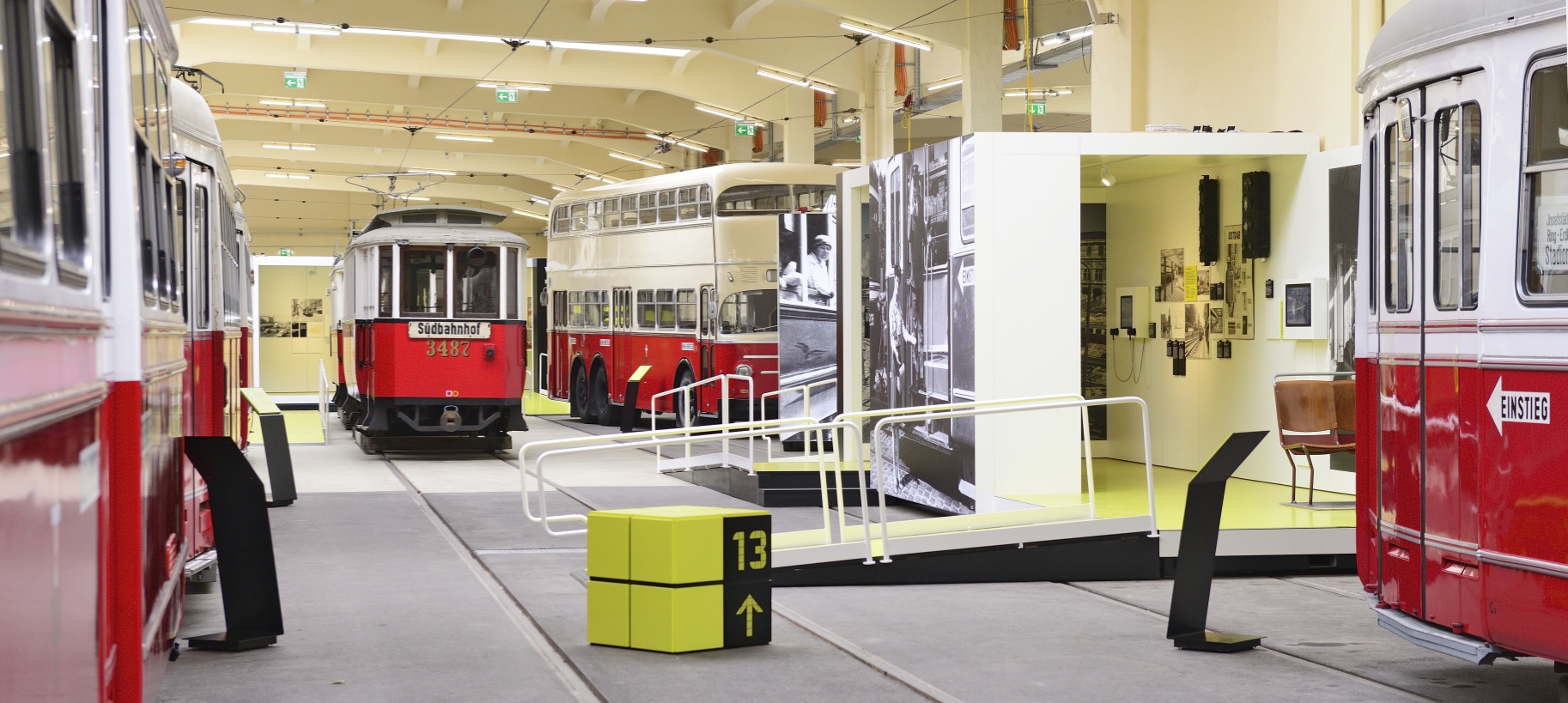 Die neue, interaktive Ausstellung in der Remise in Wien Erdberg ermöglicht den BesucherInnen einen Einblilck in 140 Jahre Verkehrsgeschichte der Stadt Wien.