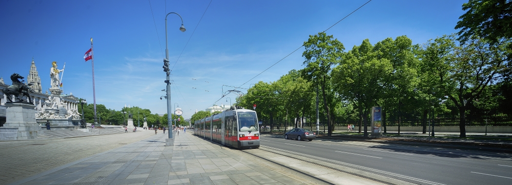 Straßenbahn der Linie 2.