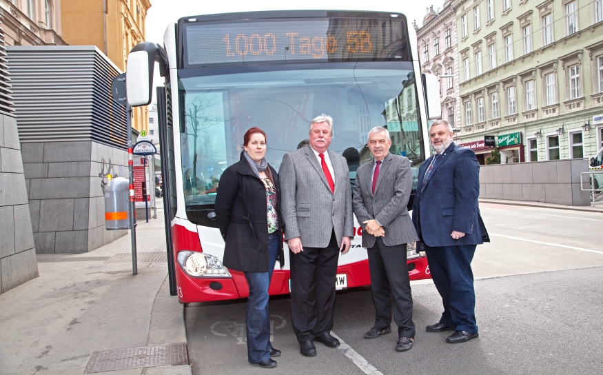 Dir.Steinbauer, Hr.Hora,Hr Pirker, anläßlich 1000 Tage der Linienführung, März 2015