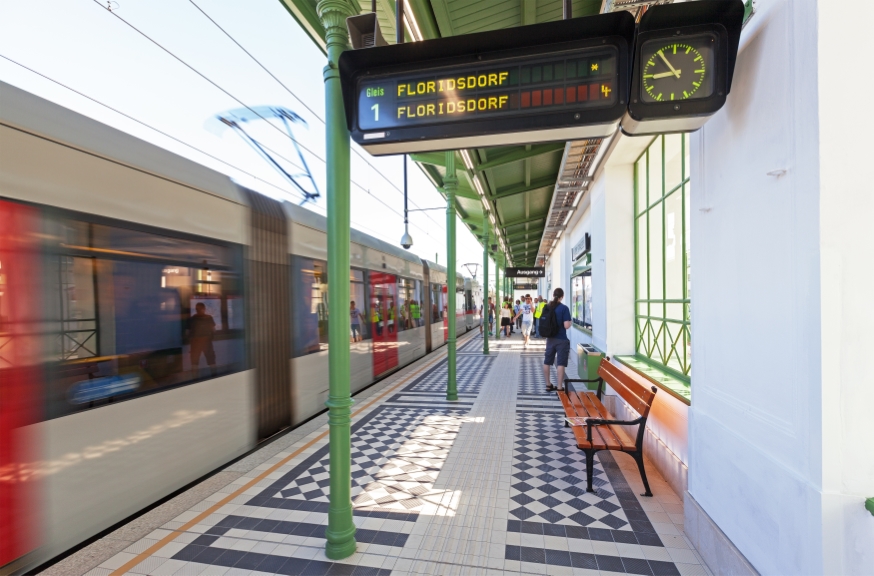 U6 Station Alserstraße nach Sanierung, August 2015