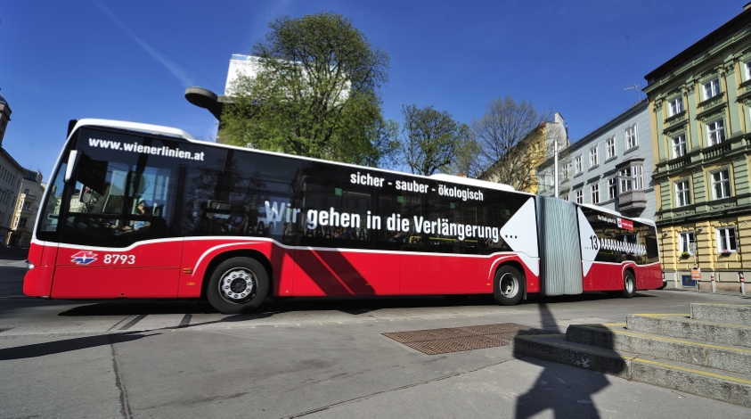 Auf der Linie 13A sind seit 11. April 2015 ausschließlich moderne Citaro Gelenkbussen im Einsatz.