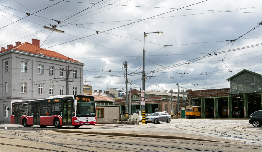 Bus Linie 57A Bahnhof Rudolfsheim Fahrtrichtung Burgring