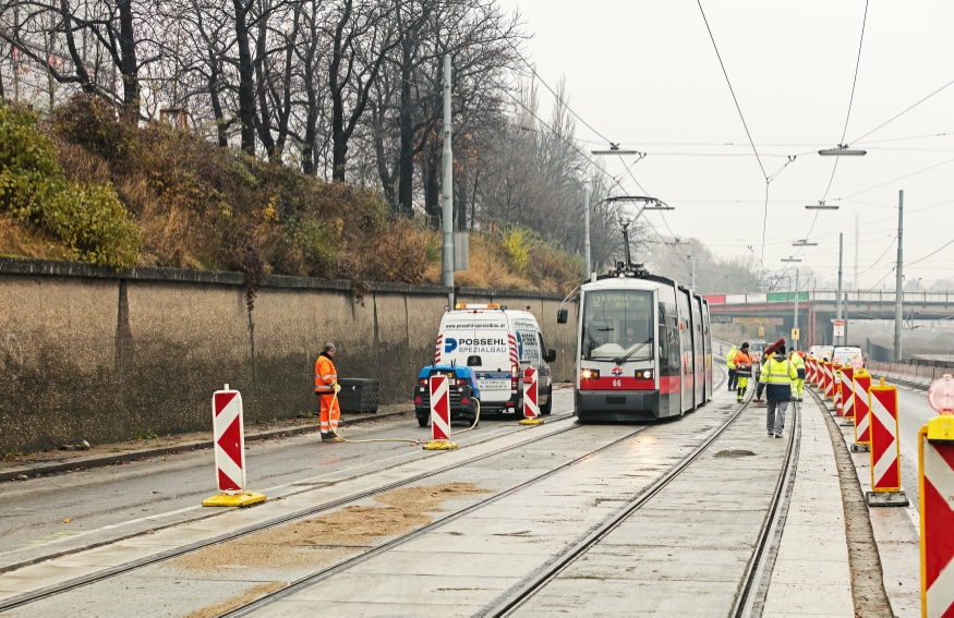 Linie 62  Breitenfurterstraße