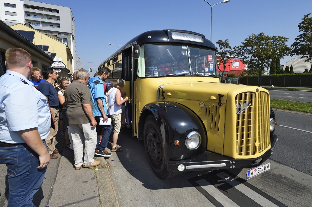 Eindrücke vom Tramwaytag 2016 in der Rax-Garage der Wiener Linien.