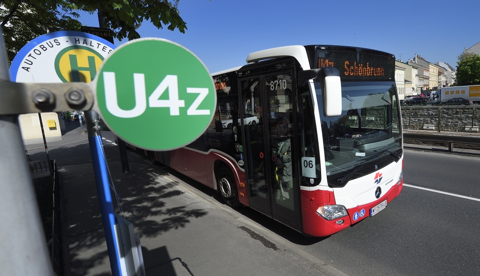 Während der Teilsperre der U4 verkehrt die Ersatzlinie U4Z zwischen Hütteldorf und Schönbrunn.