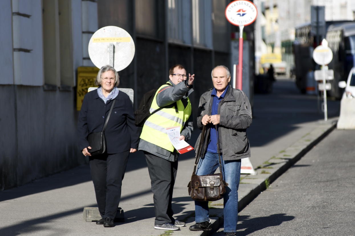 Die Linien 2, 9 und 44 sind wieder unterwegs. Alle weiteren Arbeiten am Platz folgen unter laufendem Betrieb.