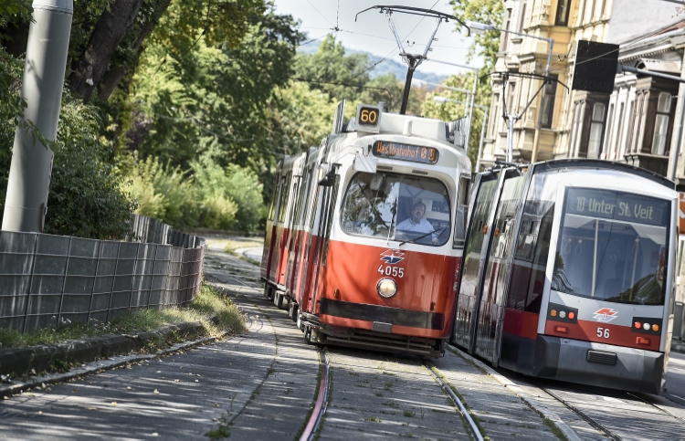 Ab 2. Sepember 2017 verkehrt die Straßenbahn der Linie 60 auf der verlängerten Strecke bis Westbahnhof.