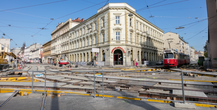 Linie 2 nach Linientausch am Johann Nepomuk Berger Platz