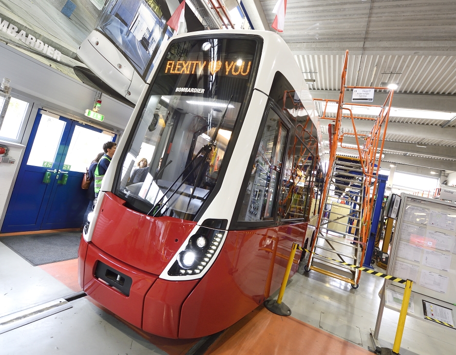 Präsentation der ersten Flexity Straßenbahn für Wien.