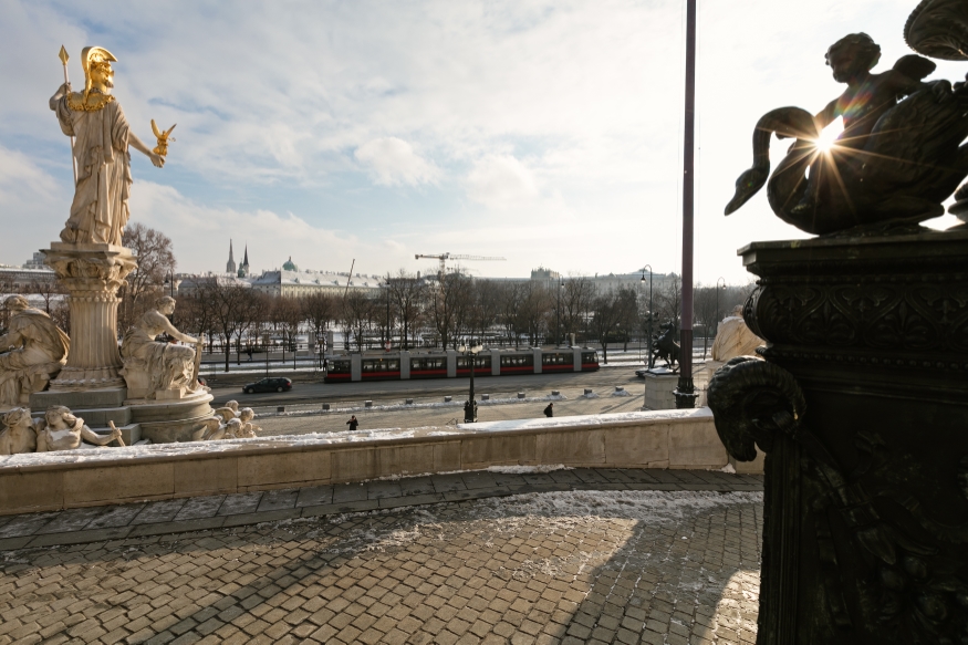 Linie D am Dr.Karl Renner Ring Fahrtrichtung Nußdorf