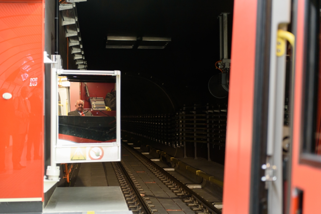 Vorbereitungen für die Eröffnung der U1 Erweiterung in der neuen U1 Station Troststrasse