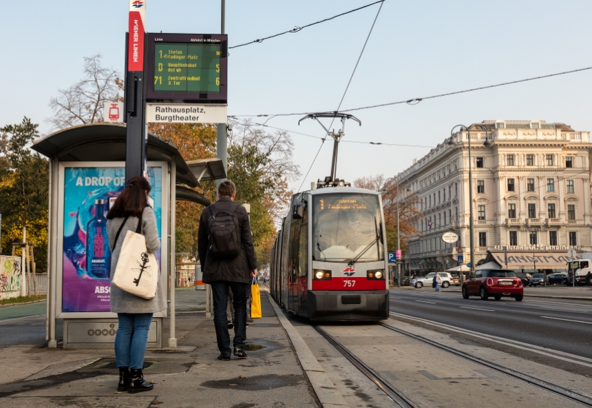 Haltestelle der Zukunft  Rathausplatz, Burgtheater