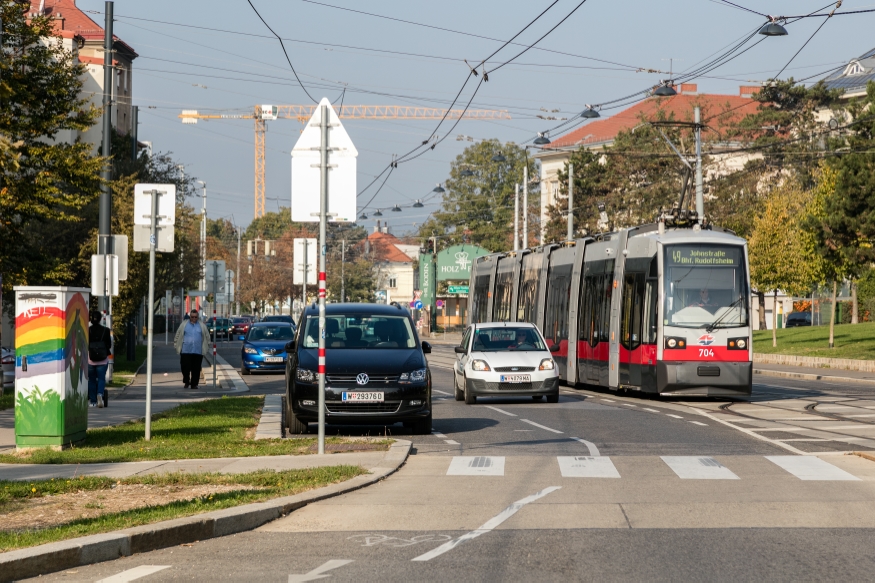 Linie 49  Baumgarten, Linzerstraße Fahrtrichtung Bhf Rudolfsheim