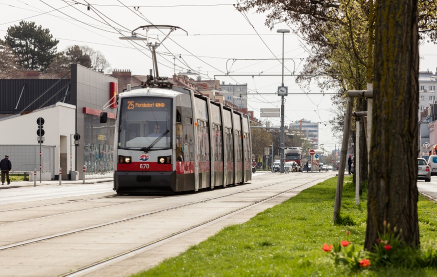 Linie 25  Fahrtrichtung Floridsdorf