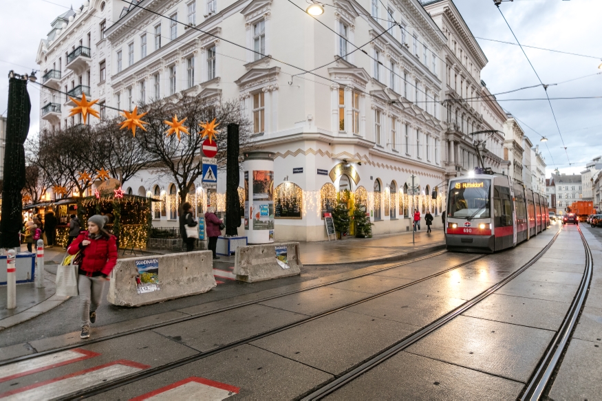 Linie 49  Stiftgasse, Spittelberg Weihnachtsmarkt