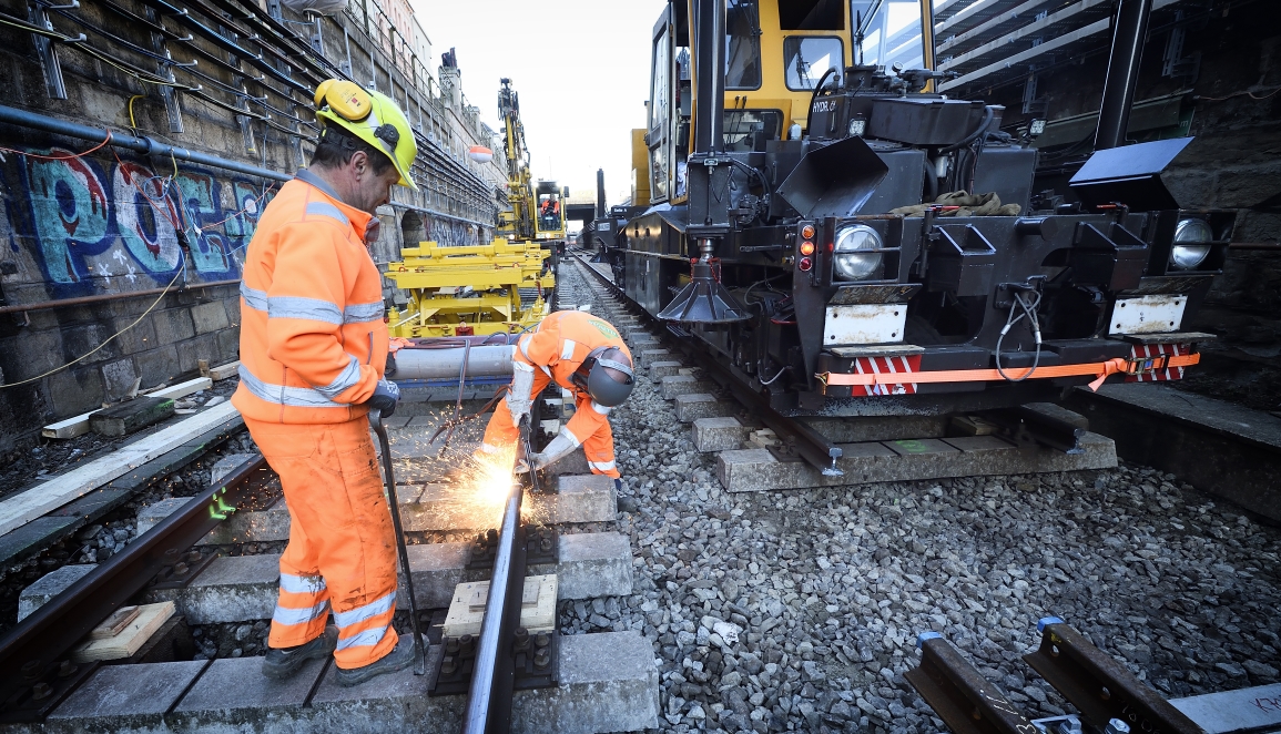 Zwischen den Stationen Pilgramgasse und Margaretengürtel wird im Zuge der U4 Modernisierung eine Weichenanlage gebaut.