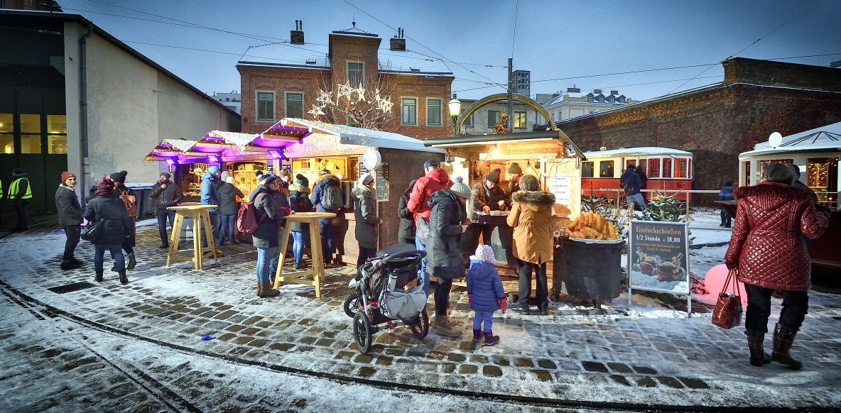 Adventmartkt 2018 im Verkehrsmuseum Remise.