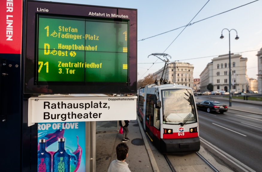 Haltestelle der Zukunft  Rathausplatz, Burgtheater