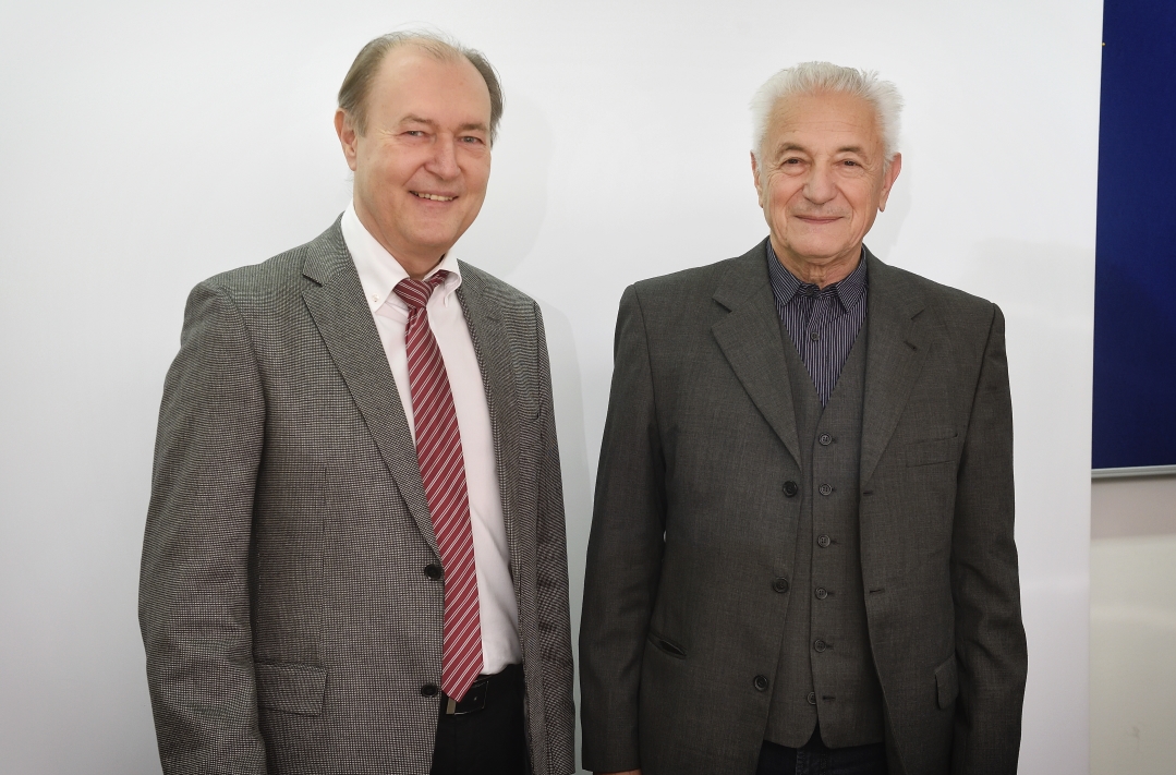 Prof. Josef Michael Schopf (l.) ist das neue Mitlgleid im Fahrgastbeirat als Nachfolger von Hermann Koflacher (r.).