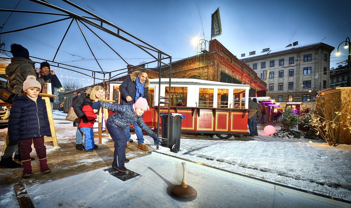 Adventmartkt 2018 im Verkehrsmuseum Remise.