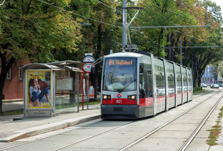 Ersatzlinie  E4 für die gesperrte U4  Fahrtrichtung Nußdorf