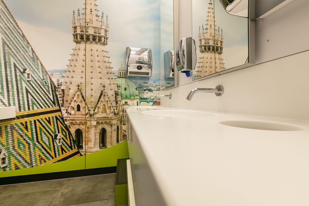 Neues WC in der U-Bahn Station Stephansplatz